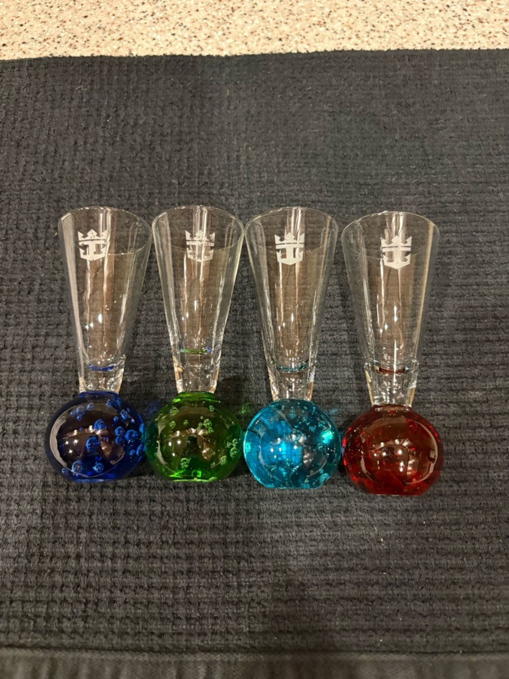 4 Vintage Controlled Bubble Base Shot Liqueur Glasses